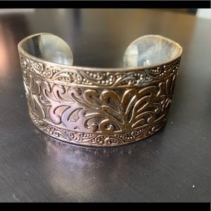 Cuff bracelet